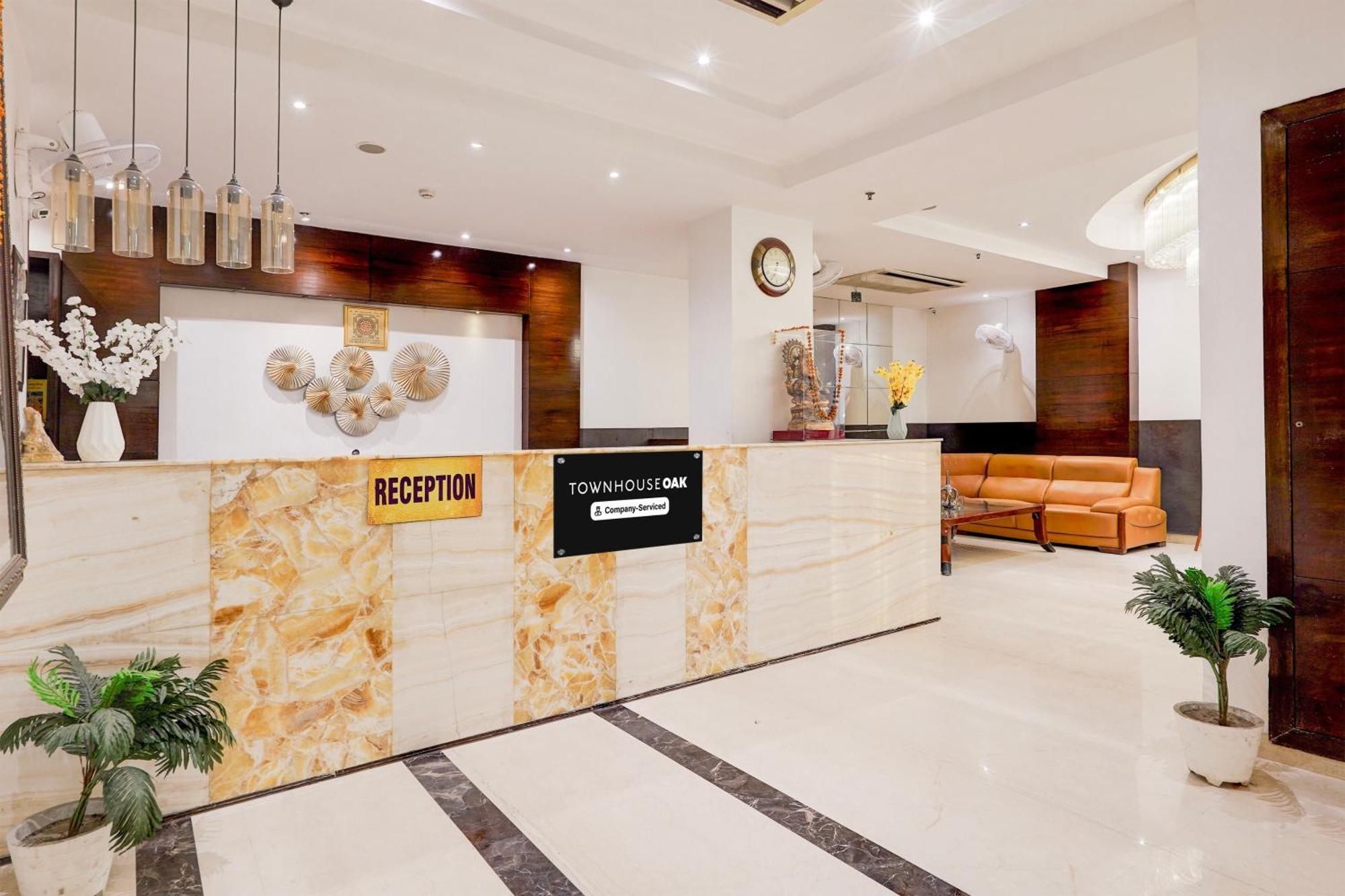 Townhouse Oak Agra Near Sultanganj Puliya Formerly Bb Grand 外观 照片