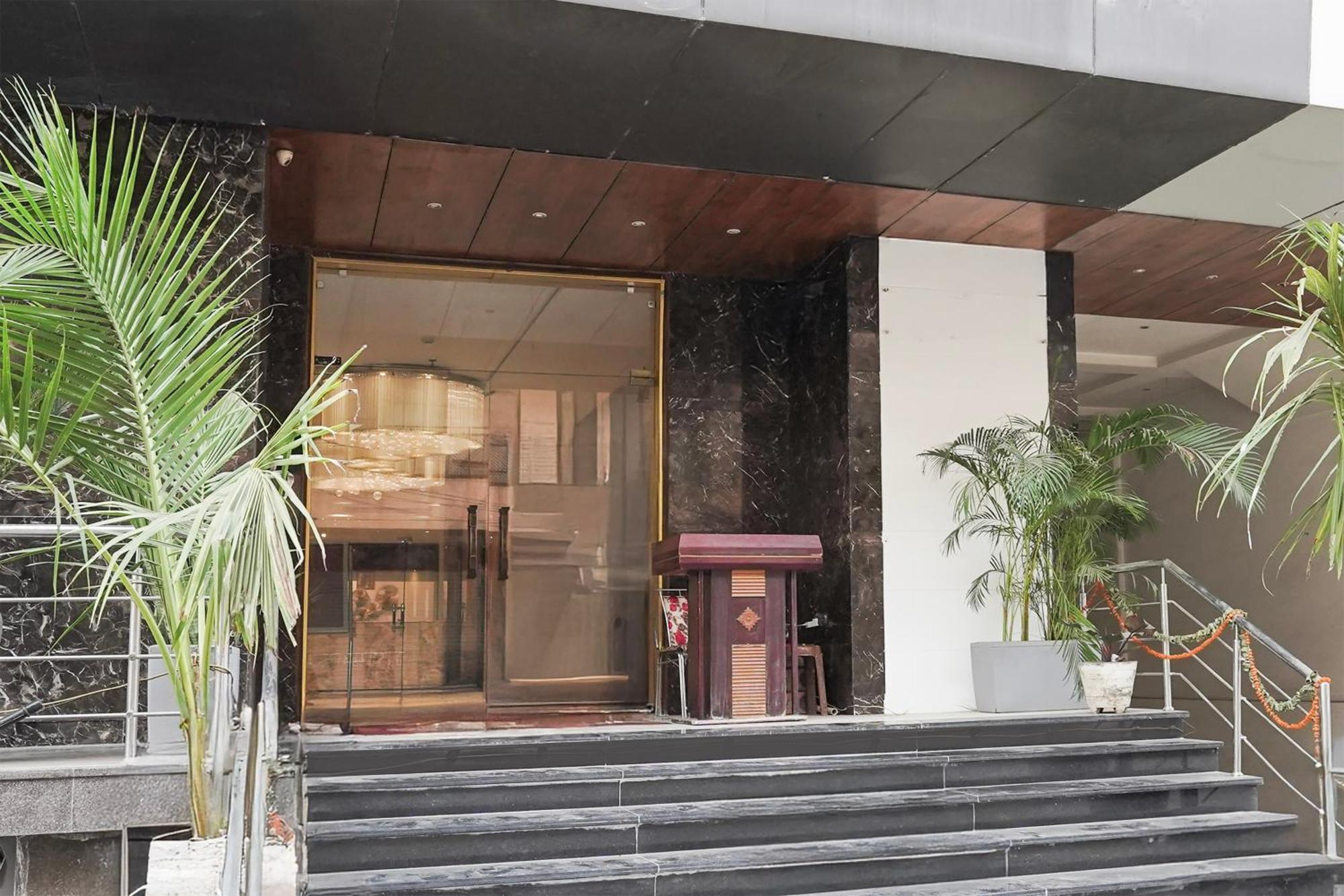 Townhouse Oak Agra Near Sultanganj Puliya Formerly Bb Grand 外观 照片