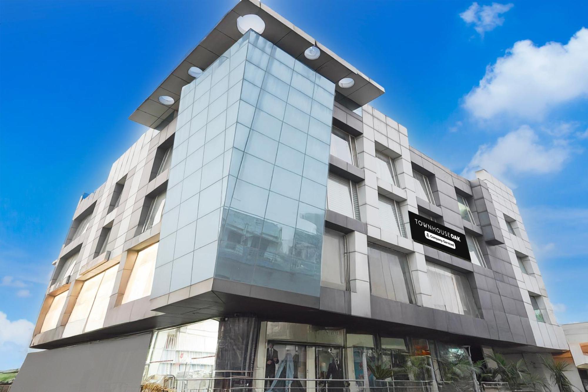 Townhouse Oak Agra Near Sultanganj Puliya Formerly Bb Grand 外观 照片