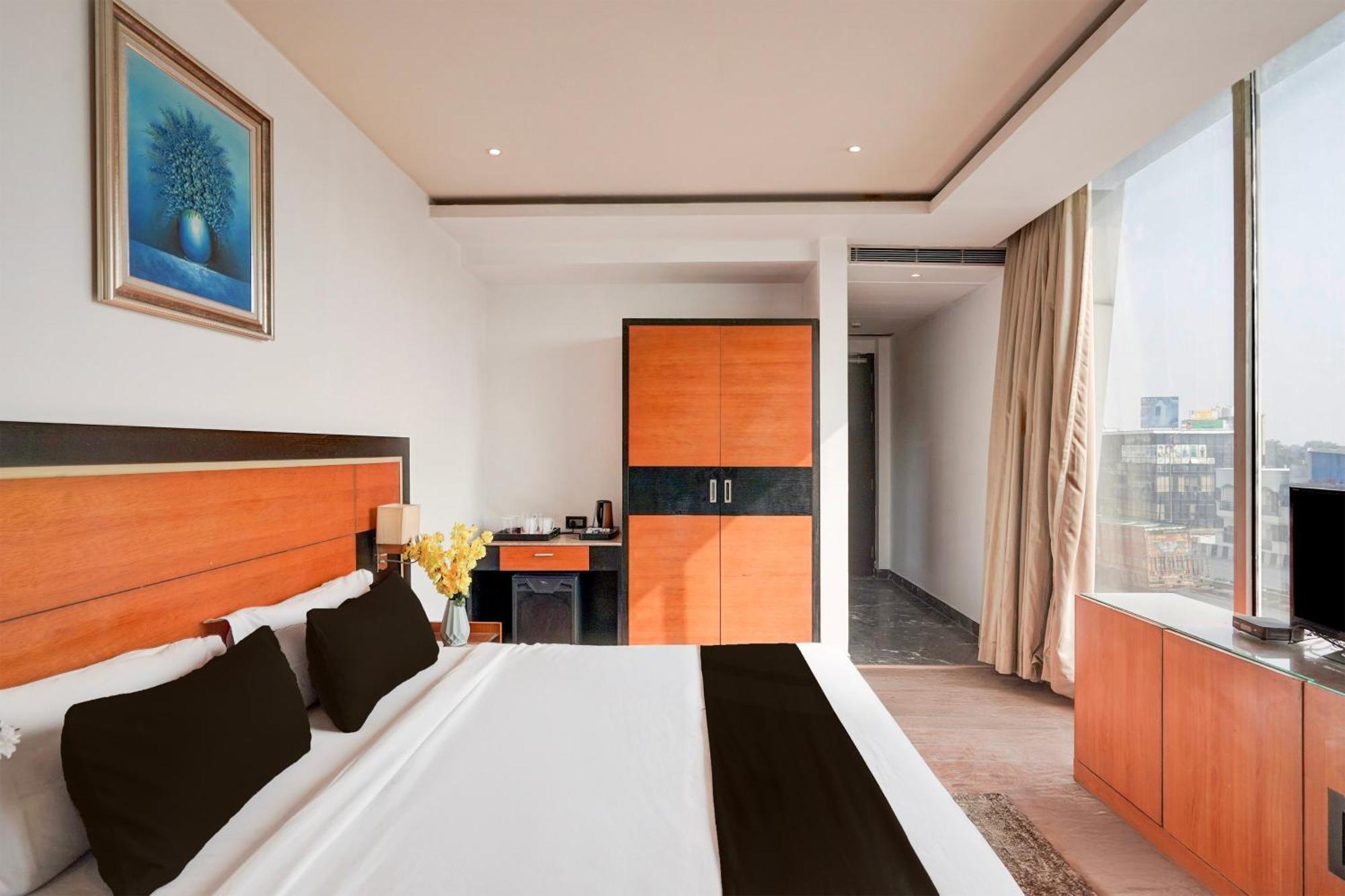 Townhouse Oak Agra Near Sultanganj Puliya Formerly Bb Grand 外观 照片